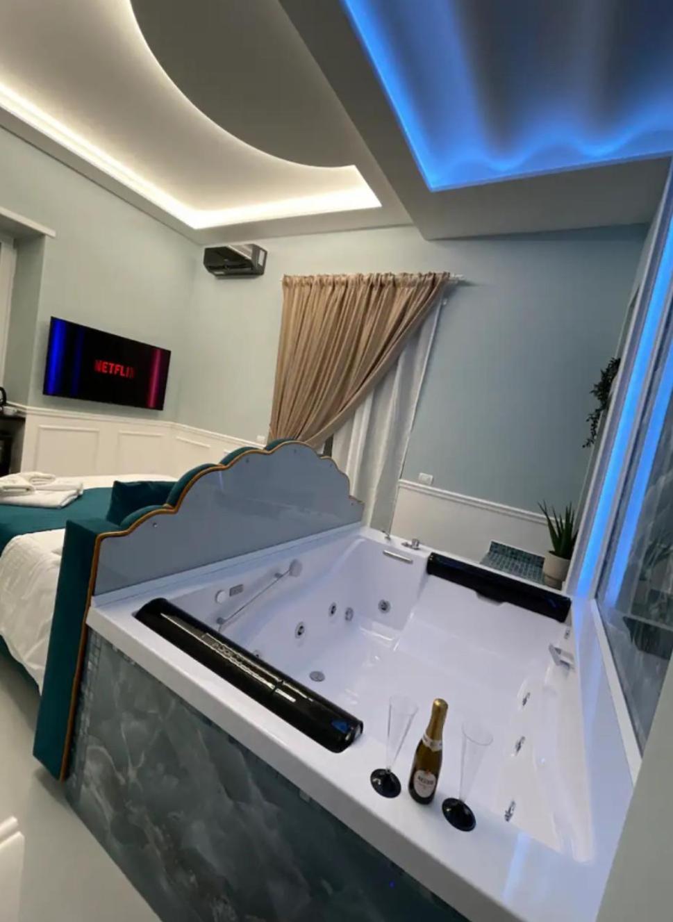 Sunny Suite Napoli Exterior photo